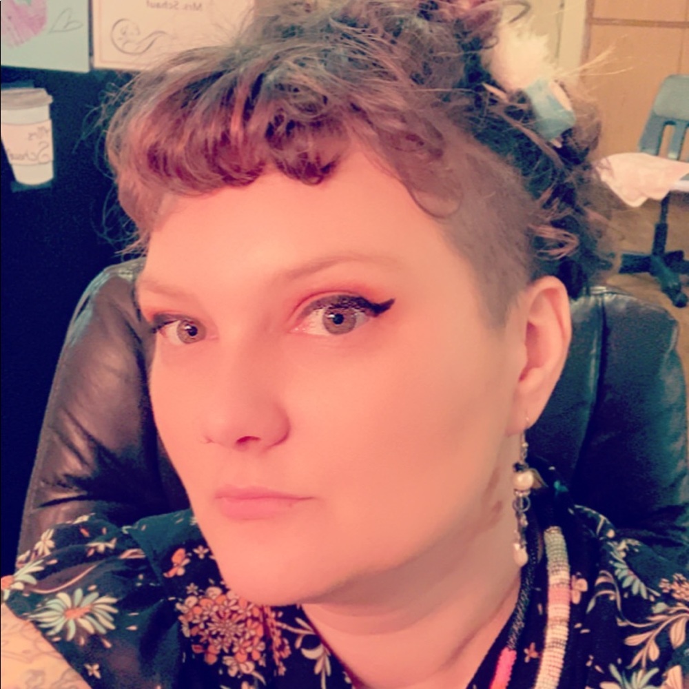 Meet your Posher, Jessica